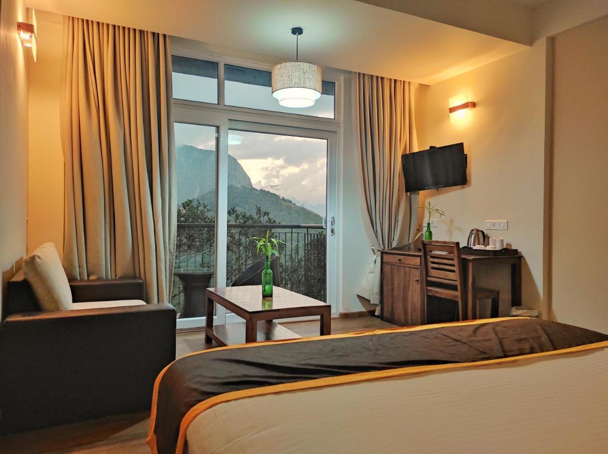 Shola Crown Resort - Munnar Chinnakanal Buitenkant foto