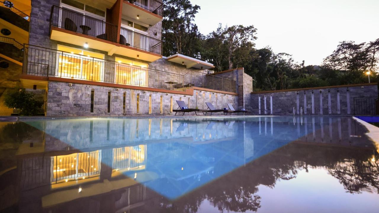 Shola Crown Resort - Munnar Chinnakanal Buitenkant foto