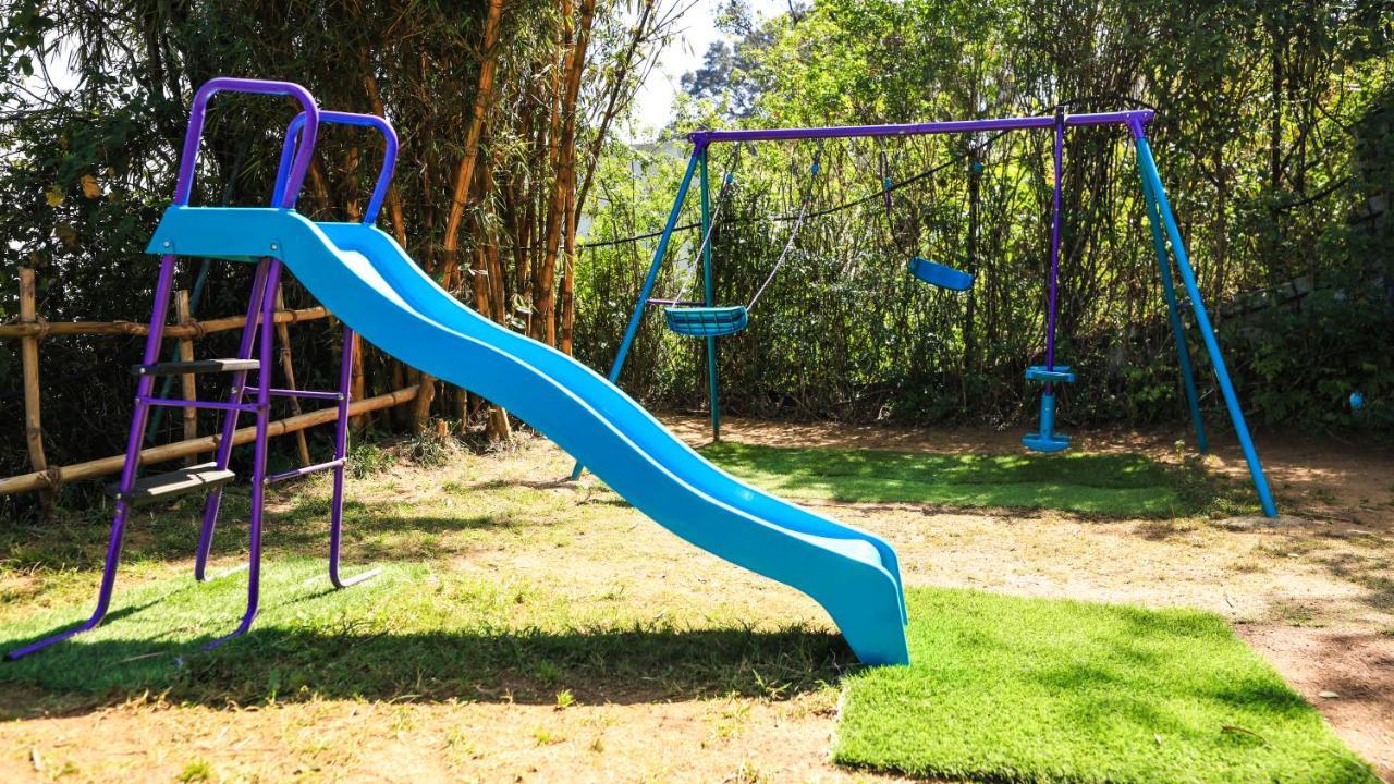 Shola Crown Resort - Munnar Chinnakanal Buitenkant foto