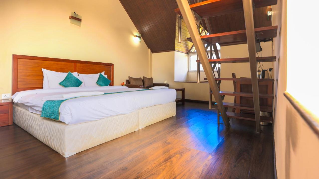 Shola Crown Resort - Munnar Chinnakanal Buitenkant foto