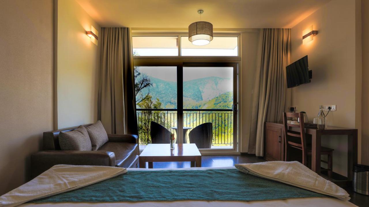Shola Crown Resort - Munnar Chinnakanal Buitenkant foto