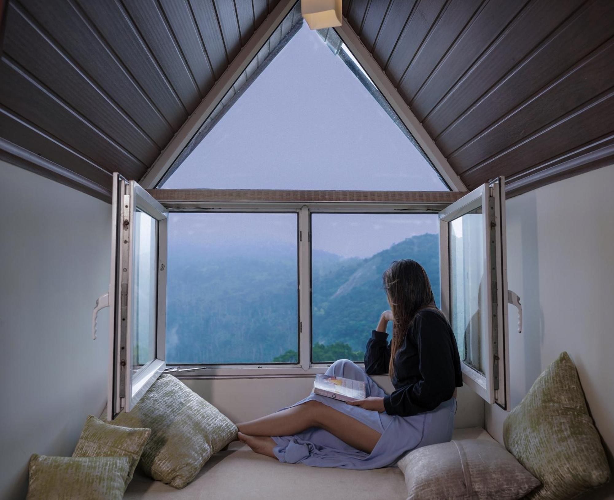 Shola Crown Resort - Munnar Chinnakanal Buitenkant foto